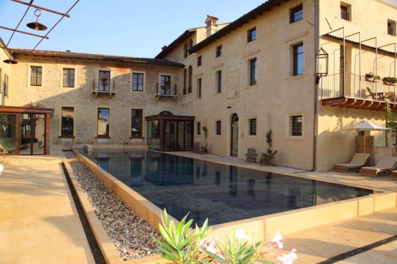 Corte Regia Relais & Hotel 4*