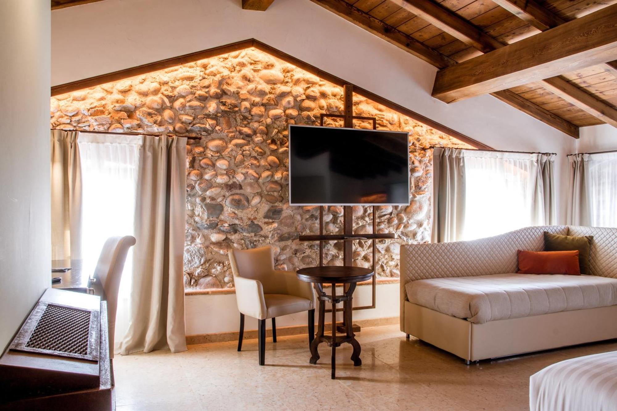 Hotel Corte Regia Relais &